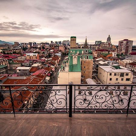 Daros Apartment Batumi Eksteriør bilde