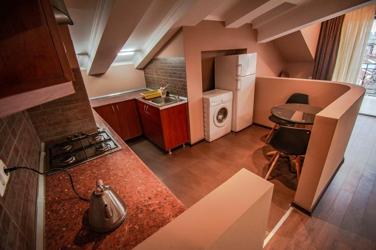 Daros Apartment Batumi Eksteriør bilde